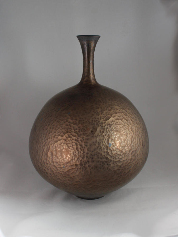 Hideaki Miyamura, Vase with Gold Glaze