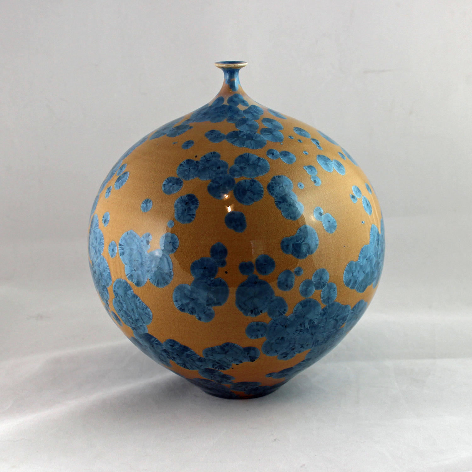 Hideaki Miyamura, Vase with Yellow Crystalline Glaze